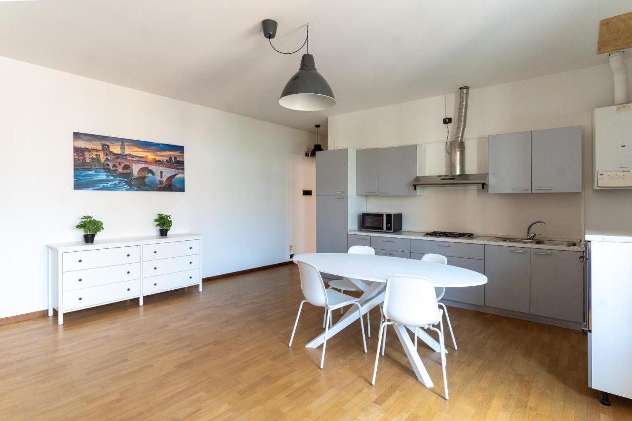 Residenza Al Corso Apartment Verona Ngoại thất bức ảnh